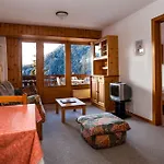 Les Bains D'ovronnaz ホテル 3*