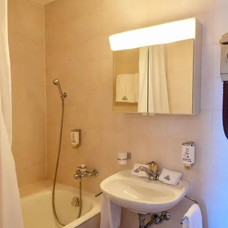 Otel Les Bains D'ovronnaz Ovronnaz