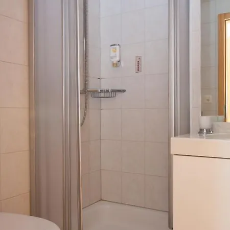 Les Bains D'ovronnaz Otel Ovronnaz