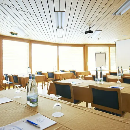 Les Bains D'ovronnaz 3* オヴロナ