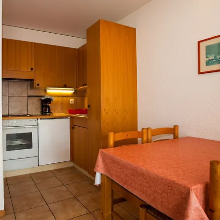 Les Bains D'ovronnaz オヴロナ